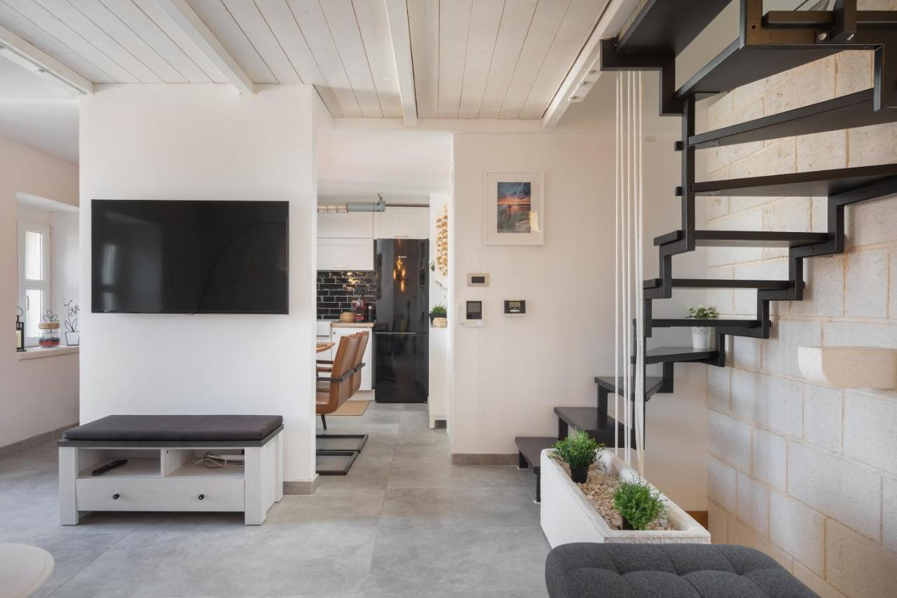 Apartment Coastal Villa Makarska Exterior photo
