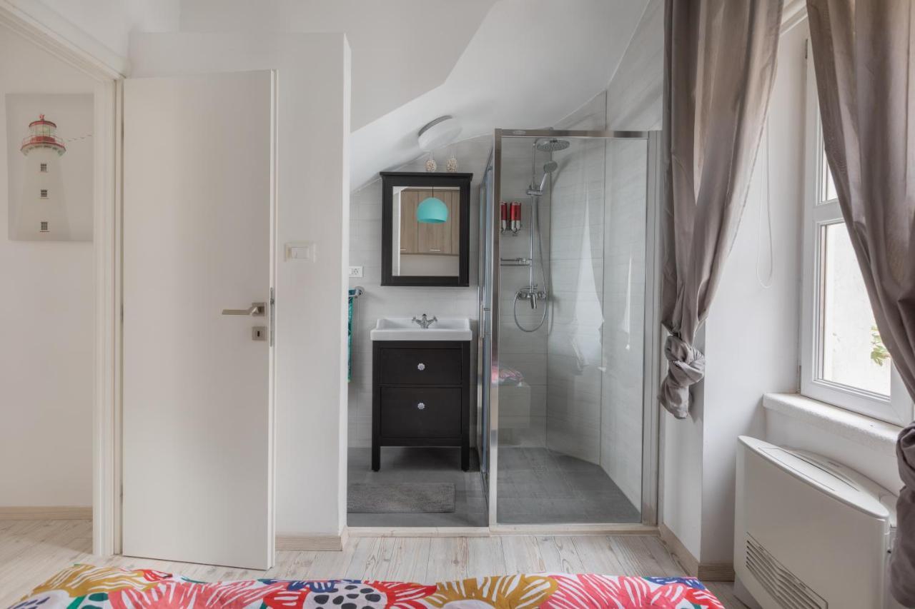 Apartment Coastal Villa Makarska Exterior photo